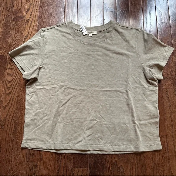 Madewell • NWT • Boxy Softcrop Tee in Sage Green - Picture 4 of 9